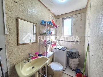 Casa en venta con 857m2 de terreno cercana a Plaza Ñuñoa