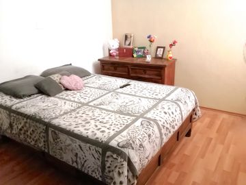 CASA CON DEPARTAMENTOS EN VENTA, AVIACION CIVIL, CDMX