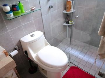 CASA CON DEPARTAMENTOS EN VENTA, AVIACION CIVIL, CDMX