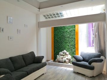 CASA CON DEPARTAMENTOS EN VENTA, AVIACION CIVIL, CDMX