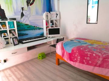 CASA CON DEPARTAMENTOS EN VENTA, AVIACION CIVIL, CDMX