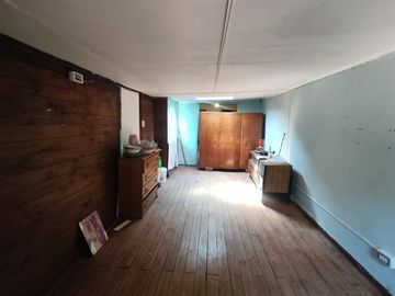 Linda Casa , El Libano con Sta Teresa de los And