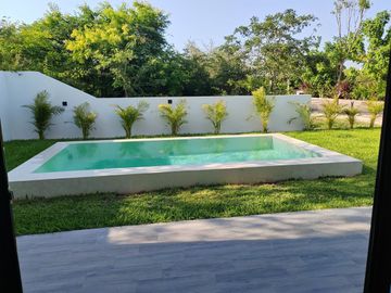 VENTA CASA EN PASEOS COUNTRY, MÉRIDA, YUCATÁN