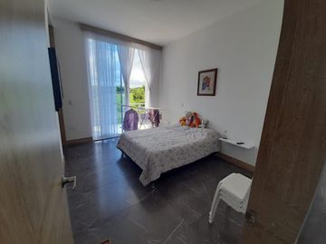 VENTA de CASAS en PEREIRA