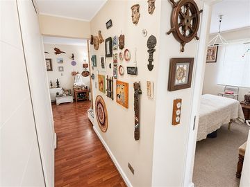 REAL OPORTUNIDAD: Amplio Departamento en venta de 3H y 2B