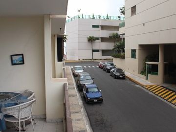 Bargan Priced Salinas Condo: Se Vende Condominio Cerca del Mar en San Lorenzo - Salinas