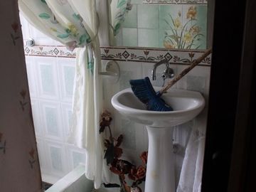 Bargan Priced Salinas Condo: Se Vende Condominio Cerca del Mar en San Lorenzo - Salinas
