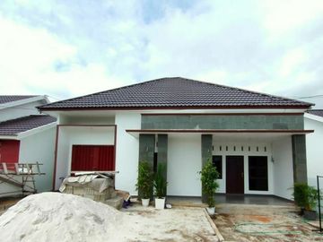 Rumah 1 lantai Palangkaraya Kalimantan dengan Type 80/336 tanpa bi cheking