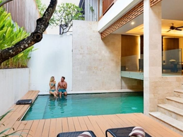 VILLA RUNNING DI LEBAH SARI PETITENGET BADUNG