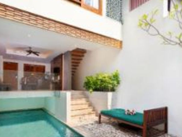 VILLA RUNNING DI LEBAH SARI PETITENGET BADUNG