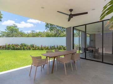 Casa  en venta en Mérida Yucatán, Privada Áyrea Cholul