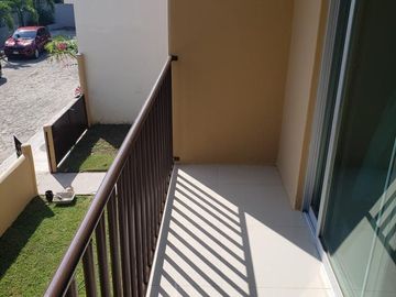 Casa en Venta en Manzanillo, Fraccionamiento Real Santiago