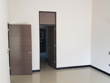 Casa en Venta en Manzanillo, Fraccionamiento Real Santiago