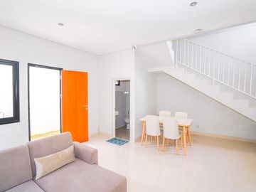 Rumah Asri 8 Menit ke Mall The Park Sawangan 2 Lt Dibantu KPR J-41132