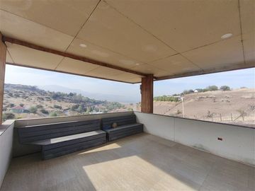 Casa en venta de 3 dorm. en Lampa
