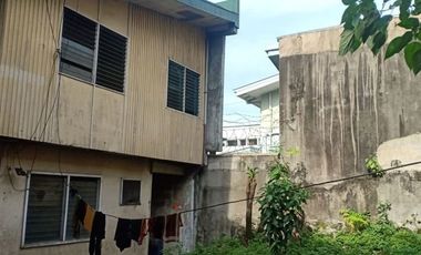 FOR SALE: Old House in 88 Cambridge Cubao, Quezon City