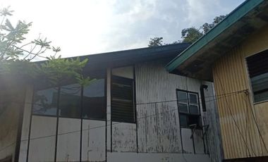 FOR SALE: Old House in 88 Cambridge Cubao, Quezon City