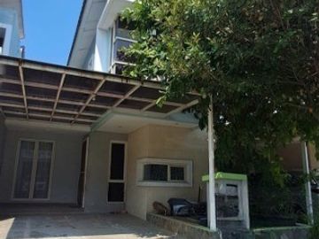 Dijual Cepat Rumah 2 Lantai Cluster Lavesh Harapan Indah