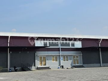 Gudang Siap Pakai di Daerah Industri