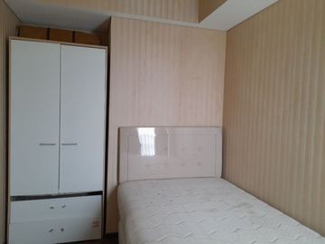 Apartemen Trillium Full Furnish View Pool and City