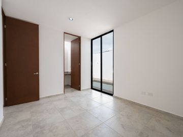 Casa en Venta Mérida, de 1 planta, Privada Nadira, Conkal ( Mod. Lúmina)