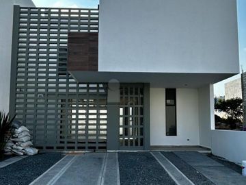 Casa en venta en Querétaro. Fraccionamiento Zibatá