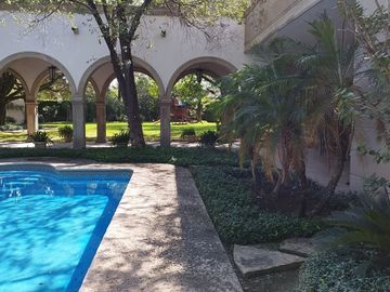 ESPECTACULAR CASA DE 1 PLANTA EN EL URO