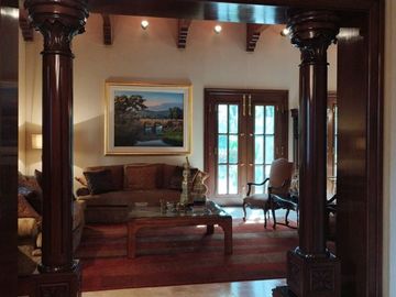 ESPECTACULAR CASA DE 1 PLANTA EN EL URO