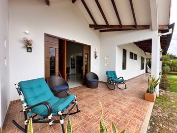 casa campestre en venta en la mesa. Cod V1460