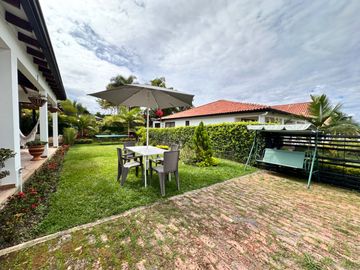 casa campestre en venta en la mesa. Cod V1460