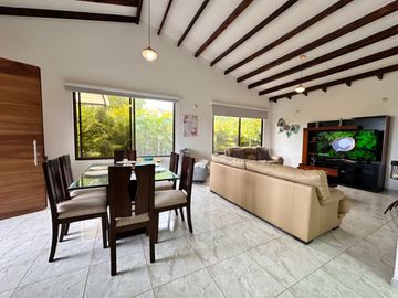 casa campestre en venta en la mesa. Cod V1460