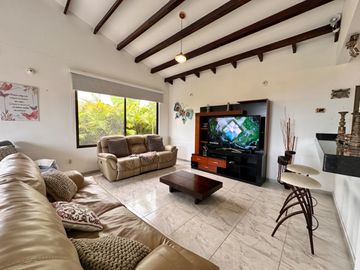 casa campestre en venta en la mesa. Cod V1460
