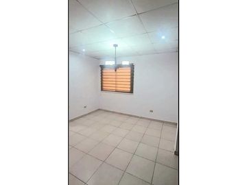 BRISAS DEL LAGO CASA EN LAS CUMBRES CASA EN VENTA