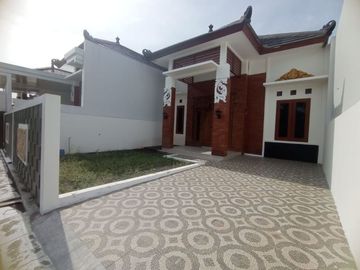 RUMAH ETNIK TIPE BESAR DEKAT WISATA CANDI PRAMBANAN