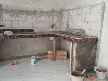 DIJUAL RUMAH BARU 2 LT DI KRUKUT, DEKAT GANDUL CINERE