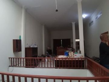 Rumah Dukuh Kupang Barat Bebas banjir, bisa untuk rumah kost