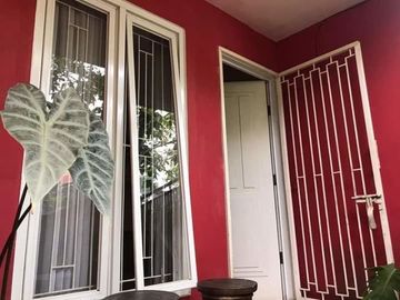 Rumah Asri dan Nyaman Dekat Cikutra dan ITENAS