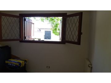 Chalet cinco ambientes.