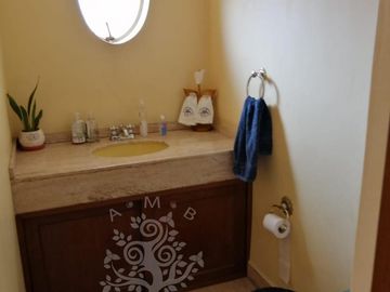 PRECIOSA RESIDENCIA  EN LOMAS HIPÓDROMO