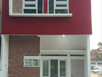Cash 385 juta atau DP 30 juta rumah dekat exit toll cileunyi