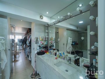 HERMOSO DUPLEX 4 DORMITORIOS EN VENTA FRENTE AL MAR EN MALECON