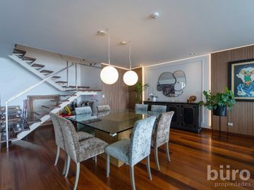 HERMOSO DUPLEX 4 DORMITORIOS EN VENTA FRENTE AL MAR EN MALECON