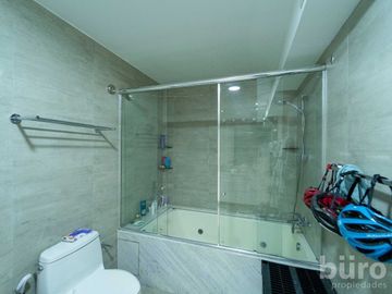 HERMOSO DUPLEX 4 DORMITORIOS EN VENTA FRENTE AL MAR EN MALECON