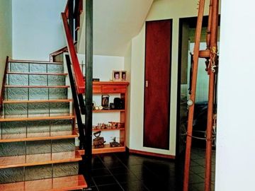VENTA TRIPLEX EN SAAVEDRA