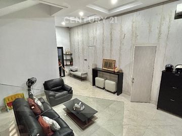 DIJUAL RUMAH MEWAH DI GUNUNG SAHARI JAKARTA PUSAT