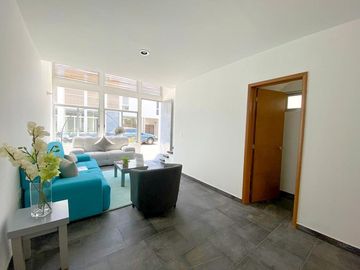 Casa en Condominio  3 Rec. 153 m2 , con alberca a 20 minutos de Cuernavaca, Mor.