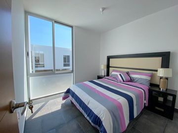 Casa en Condominio  3 Rec. 153 m2 , con alberca a 20 minutos de Cuernavaca, Mor.