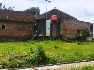 Jual Rumah Kolonial Type 36/70 Siap KPR Di Utara Kota Klaten