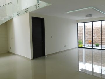 CASA EN VENTA EN LOMAS DE ANGELOPOLIS PARQUE GUANAJUATO SAN ANDRES CHOLULA PUEBLA