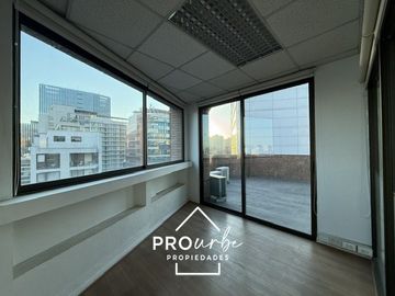 Oficina piso completo. 10 estac. Rosario Sur/Metro Manquehue